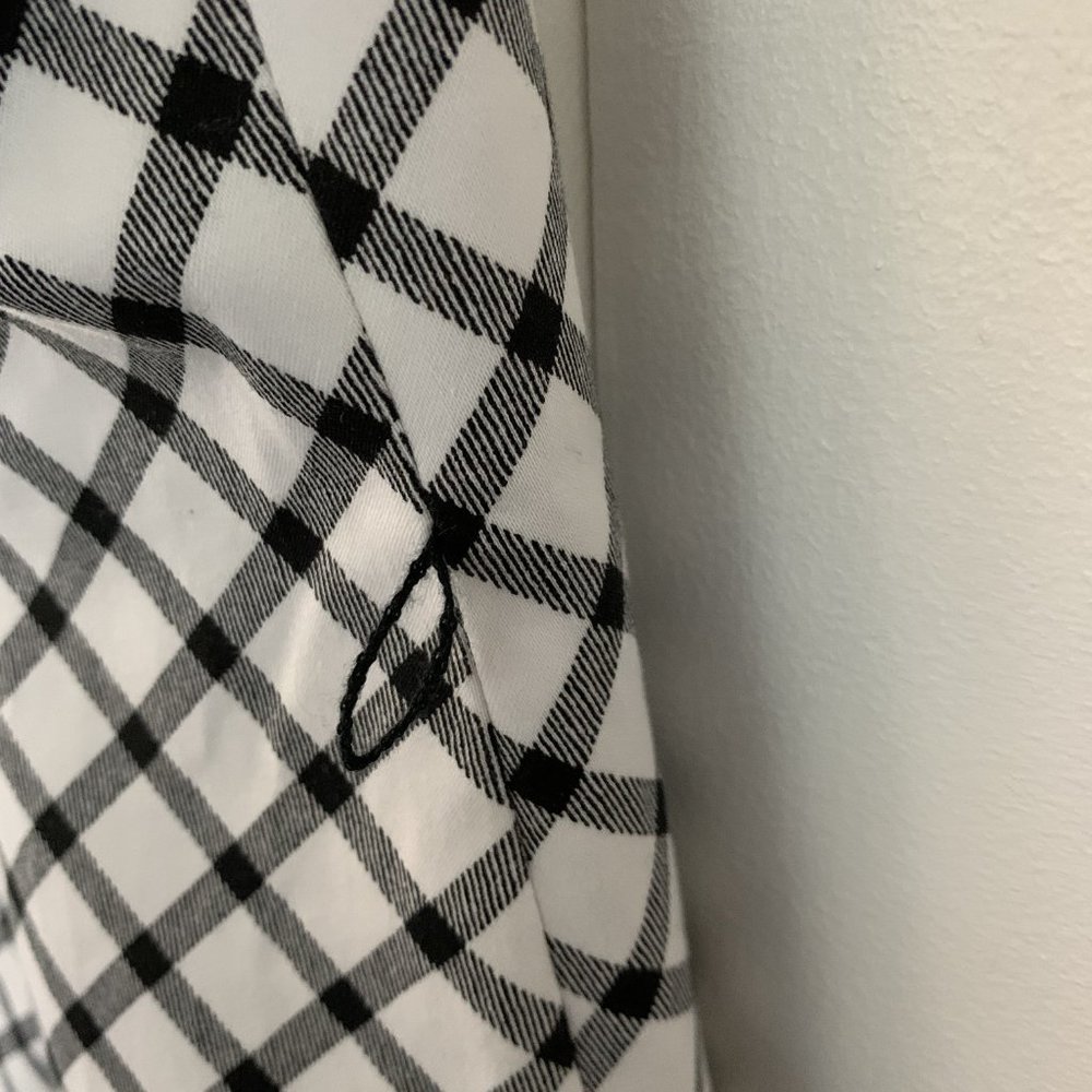 White House Black Market Plaid Top - Picture 11 of 11